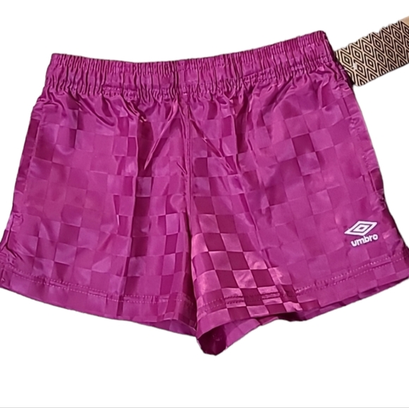 Umbro Bottoms Umbro Girls Magenta Shorts Size Extra Large Poshmark